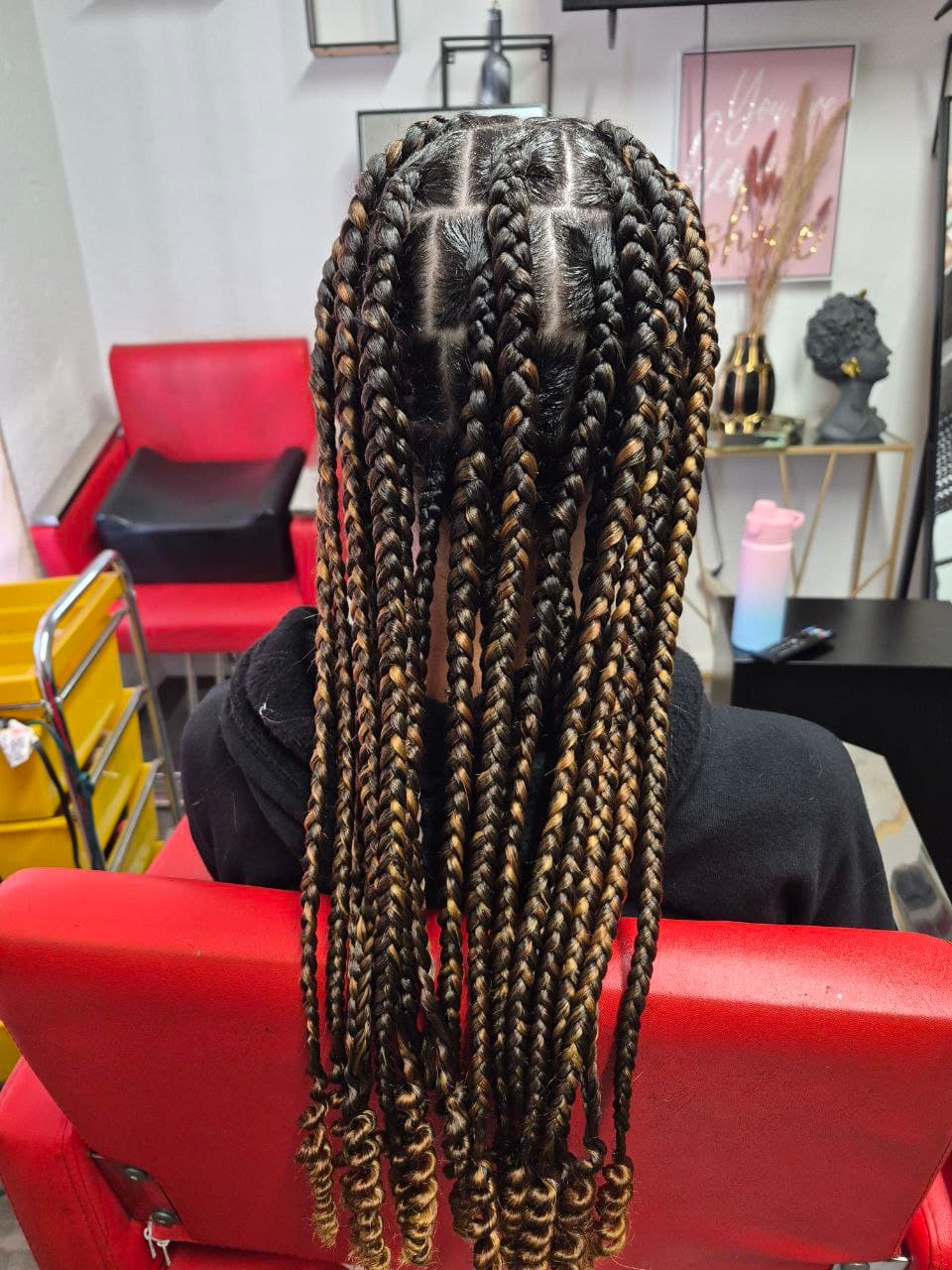 Jumbo Box Braids in Tucson Arizona - Female Braids specialist