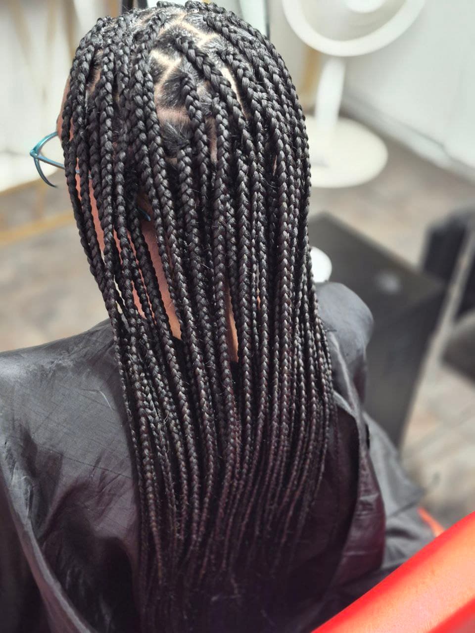 Medium Box Braids in Tucson Arizona - Female Braids specialist